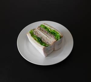Tuna sandwich