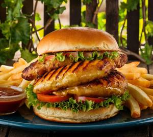 Triple O's Grilled Chicken Burger