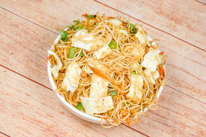 Egg Hakka Noodles