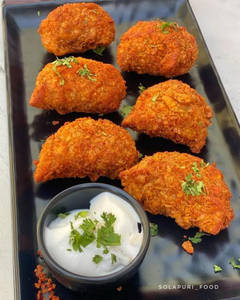 Cheese Corn Kurkure Momos [6 Pcs]