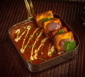 Paneer tikka masala                                                     