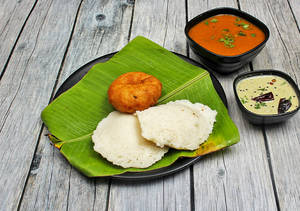 Single Idly And Vada