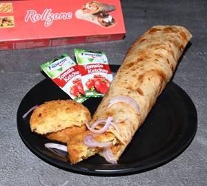 Aloo Tikiya Roll