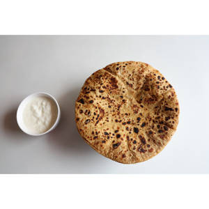 Aloo Paratha with curd