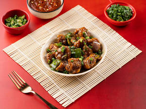 Street Style Chilli Chicken