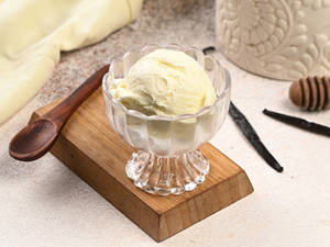 Low GI Vanilla Ice Cream Scoop