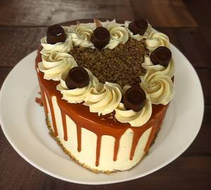Toffee Cake Heart Shape