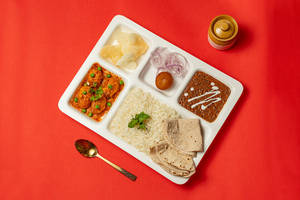 Aloo Matar Thali