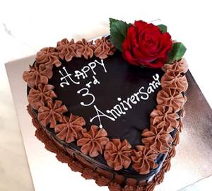 Choco Fudge Cake   Heart Shape