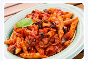 Italiano red souce pasta