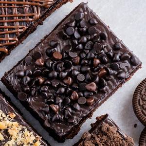 Chocolaty Chips Brownie