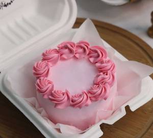 Strawberry Mini Cake