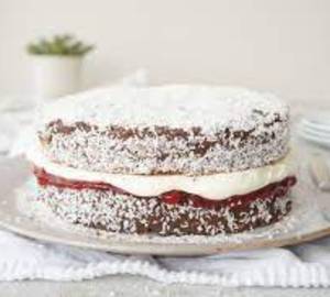 Lamington Cake 1/2kg