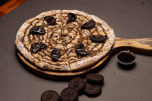 Double Chocolate Oreo Pizza [9 Inches]