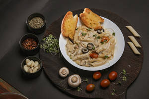 Alfredo Chicken Pasta