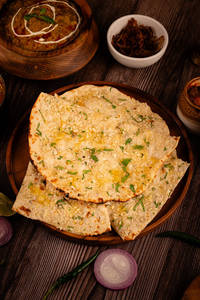 Butter Garlic Naan