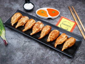 Darjeeling Vegetable Fried Momo (8 Pcs)
