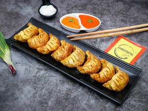 Ladakhi Mutton Fried Momo (8pcs)