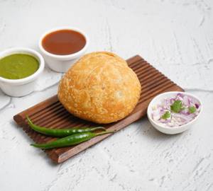 Pyaz Kachori ( 1 Pc )