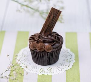 Chocolate Affair Cupcake
