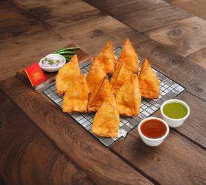 Indori Samosa [10 Pieces] Family Pack