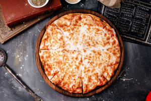 7" Regular Triple Cheese Pizza