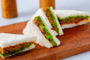 Aloo Mutter Plain Sandwich