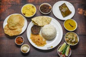 Mahabhoj Paturi & Mutton Thali