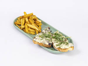 Creamy Mushroom Open Toast