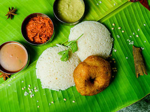 Idli -  Vada Combo