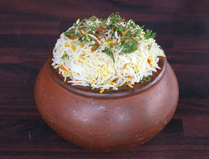 Veg Matka Biryani