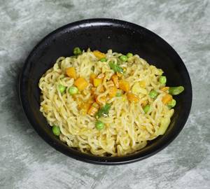 Butter Maggi With Mixed Vegetables