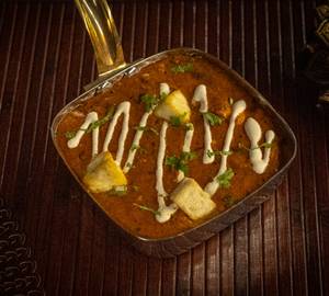 Paneer butter masala                                                