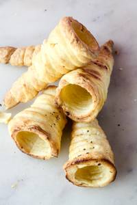 Fresh Cream Roll