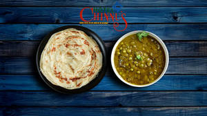3 Porotta + Green Peas Masala (500 Ml)