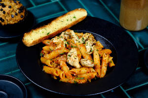 Chicken Hot And Spicy Penne Arrabbiata Pasta
