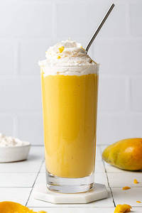 Mango Shake With Ice Cream