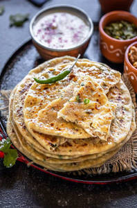 Tandoori Mix Paratha