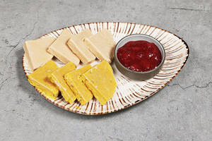 Kulfi With Berry Compote