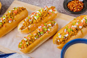 Veg Hotdog [1 Piece]