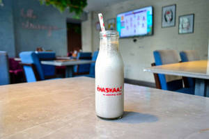 Vanilla Oreo Shake