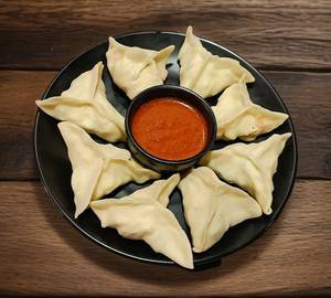 Butter Chicken Steamed Momos (6pcs)