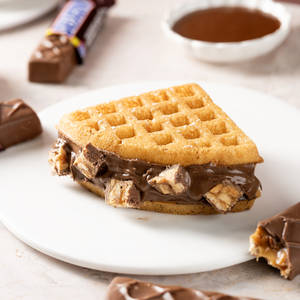 Snickers Waffle