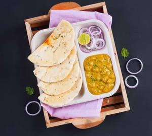Ambarsari Kulcha Combo