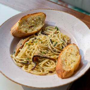Summer Truffle Butter Pasta (penne)