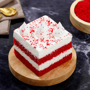 Red Velvet Cream Pastry