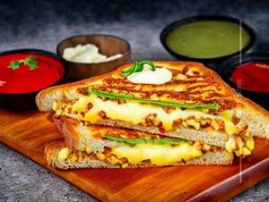 Cheesy Chilli Toast