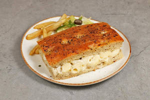Classic Macoroni Focaccia