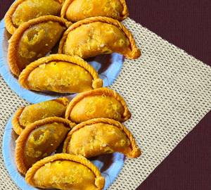 Gujiya(Desi Ghee)(500 Gms)