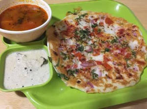 Paneer Uttapam